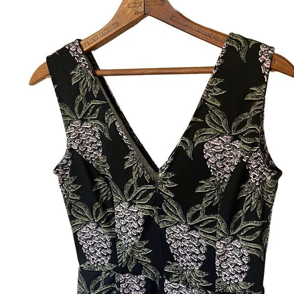 H&M Fit & Flare Pineapple V Neck Mini Dress - Picture 5 of 8